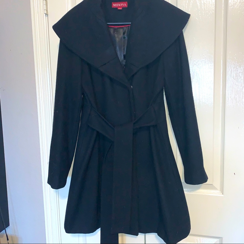 Womens Thigh Length Black Pea Coat